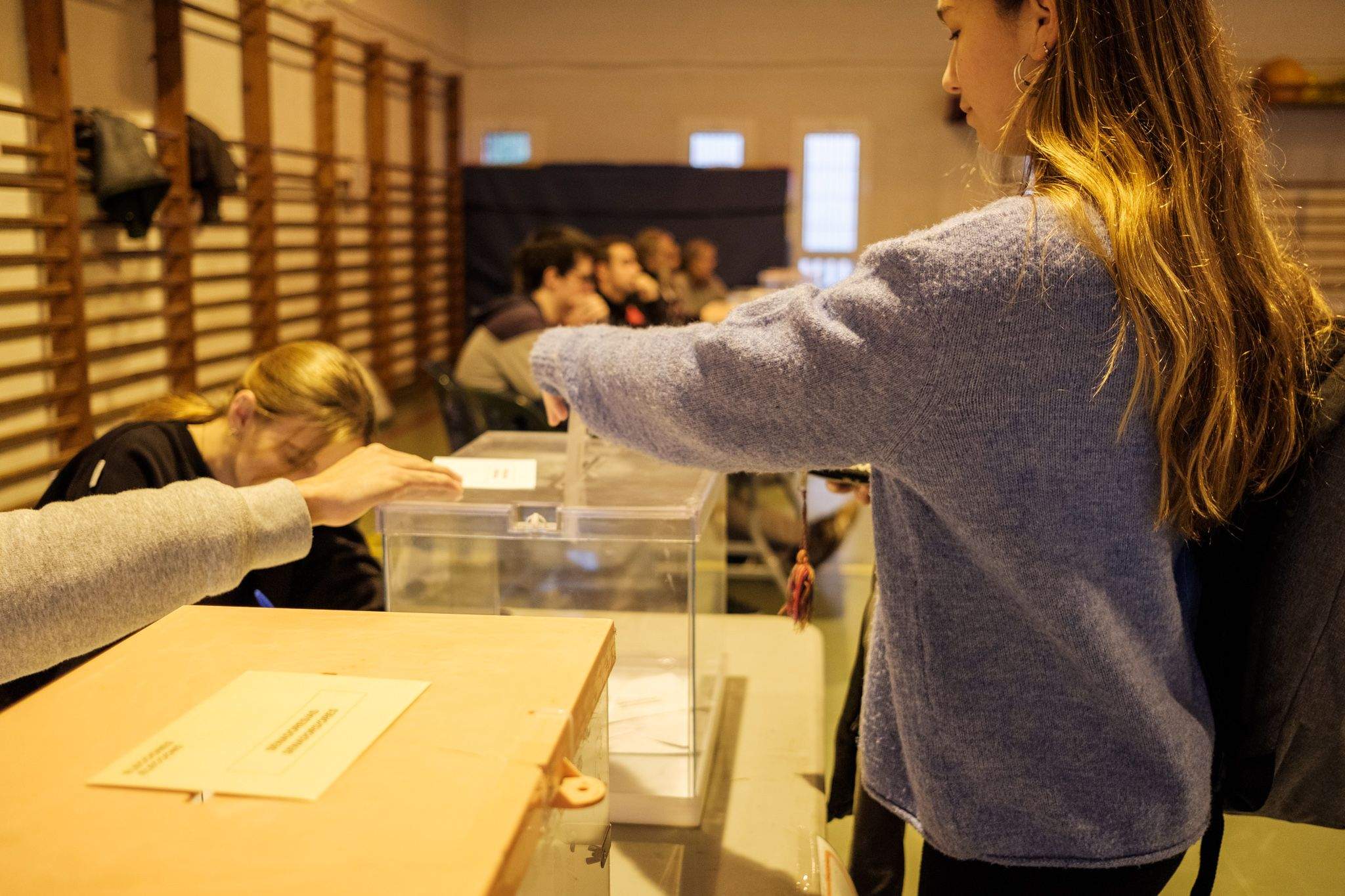 Votacions al Pins del Vallés. FOTO: Ale Gómez