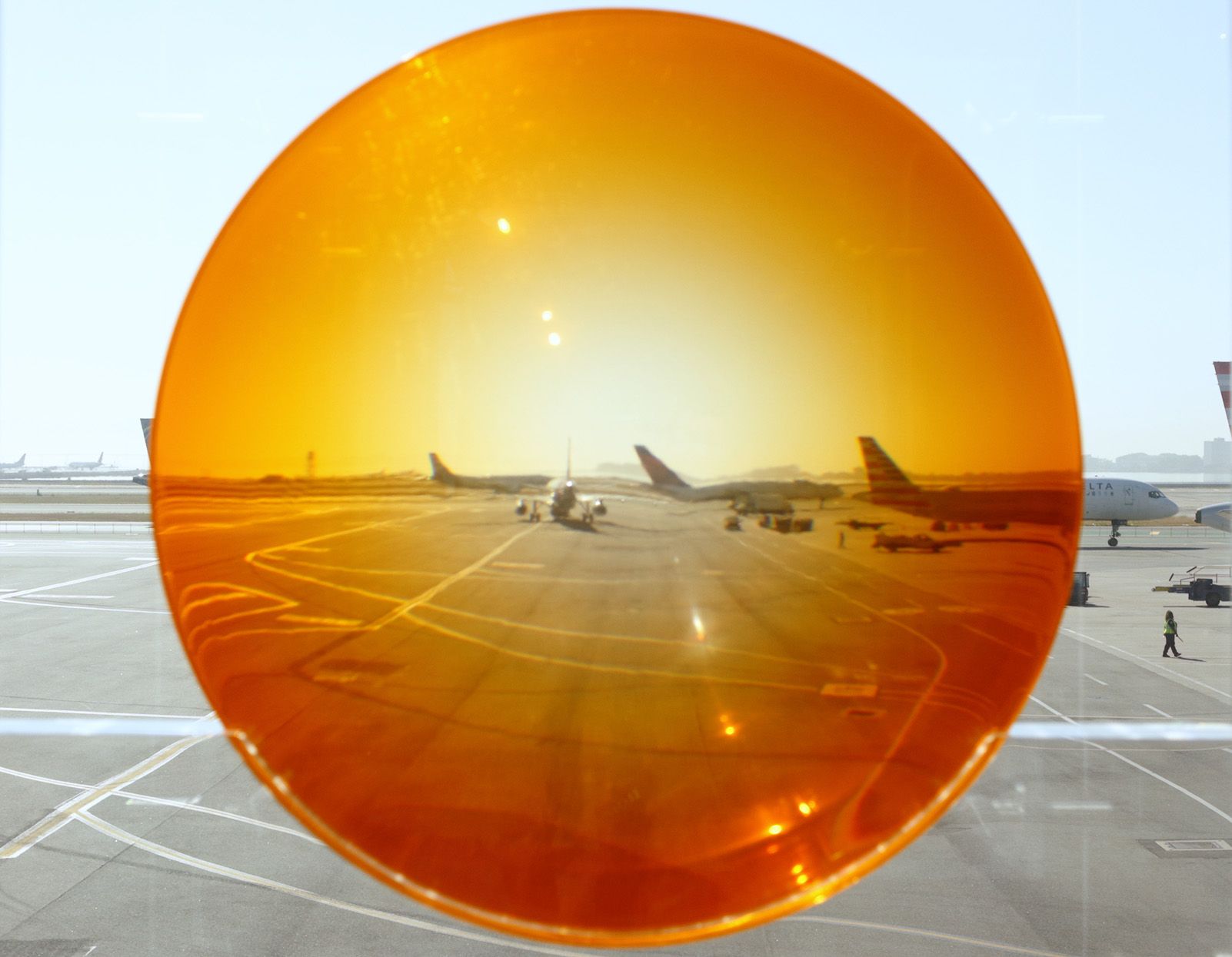 Eric Astrue Belillas   Avions atrapats en àmbar   San Francisco International Airport, Estats Units