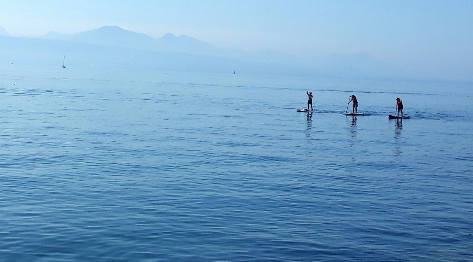 Fernando Montes   Inspiración...   Llac Leman, Lausanne, Suïssa