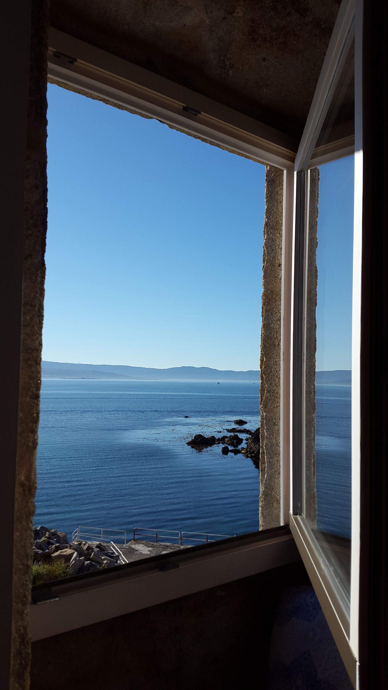 Maria Carme Filló Farreras   Finestra   Finisterra