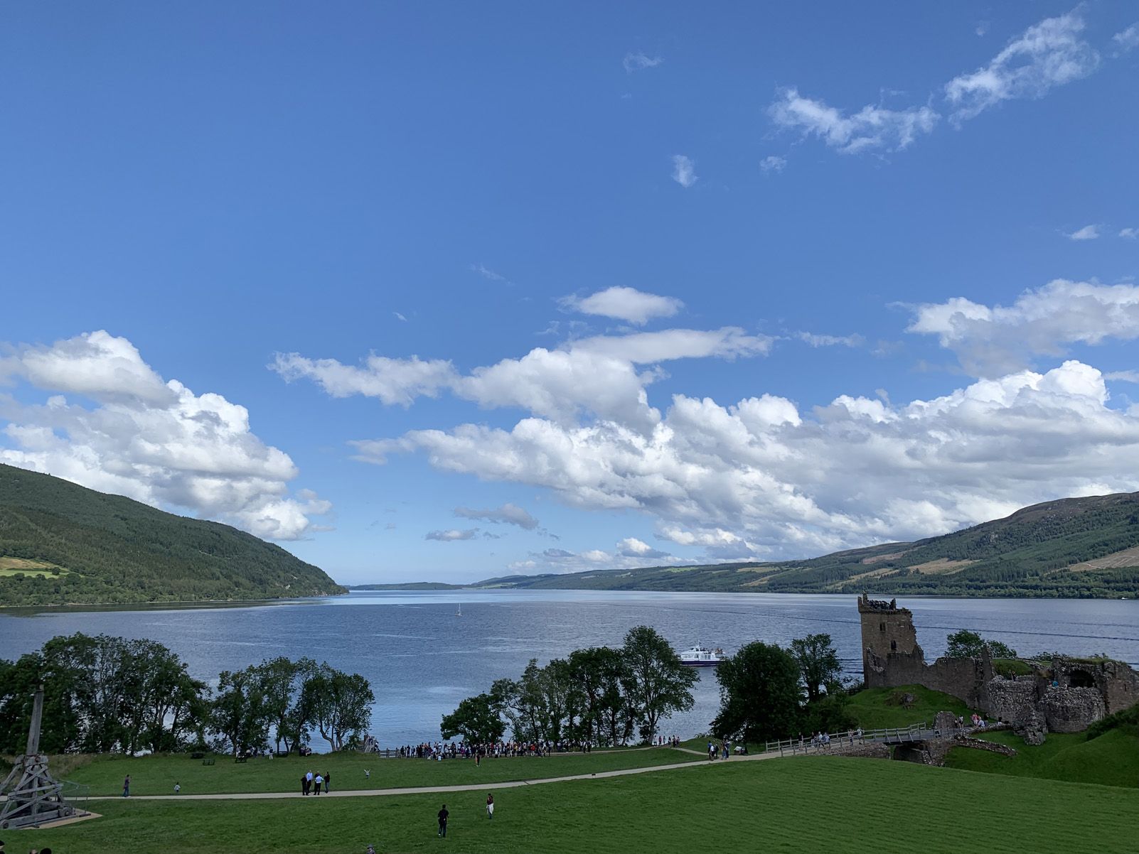 Nohemi Gonzalez Francisco   Lago Ness   Escocia Inverness