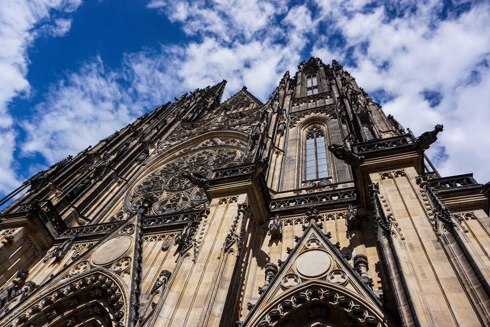 Paula Cros Marchena   Tocant el cel   Praga, República Txeca