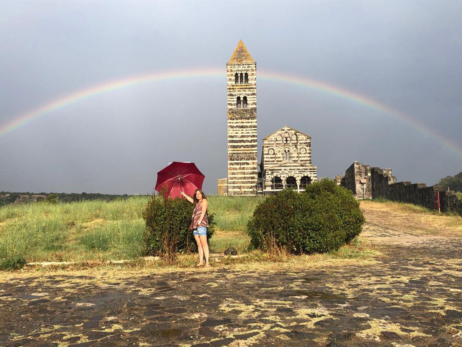 Sara Giralt Camps   Miracolo   Santissima Trinità de Saccargia. Sardegna