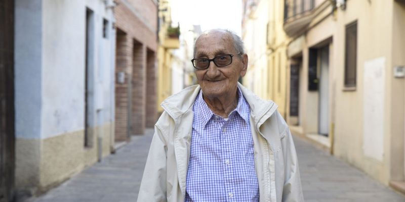 Jordi Franquesa ha vist tots els canvis que ha viscut la ciutat des de la Segona República. FOTO: Bernat Millet