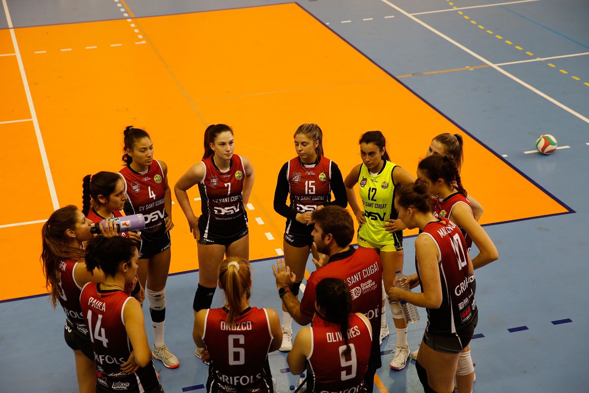 DSV Club Voleibol Sant Cugat vs OSACC Harrioja Voley. FOTO: Yves Dimant