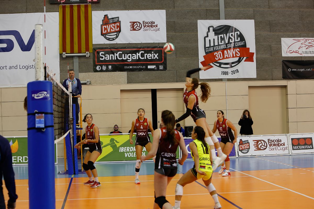 DSV Club Voleibol Sant Cugat vs OSACC Harrioja Voley. FOTO: Yves Dimant