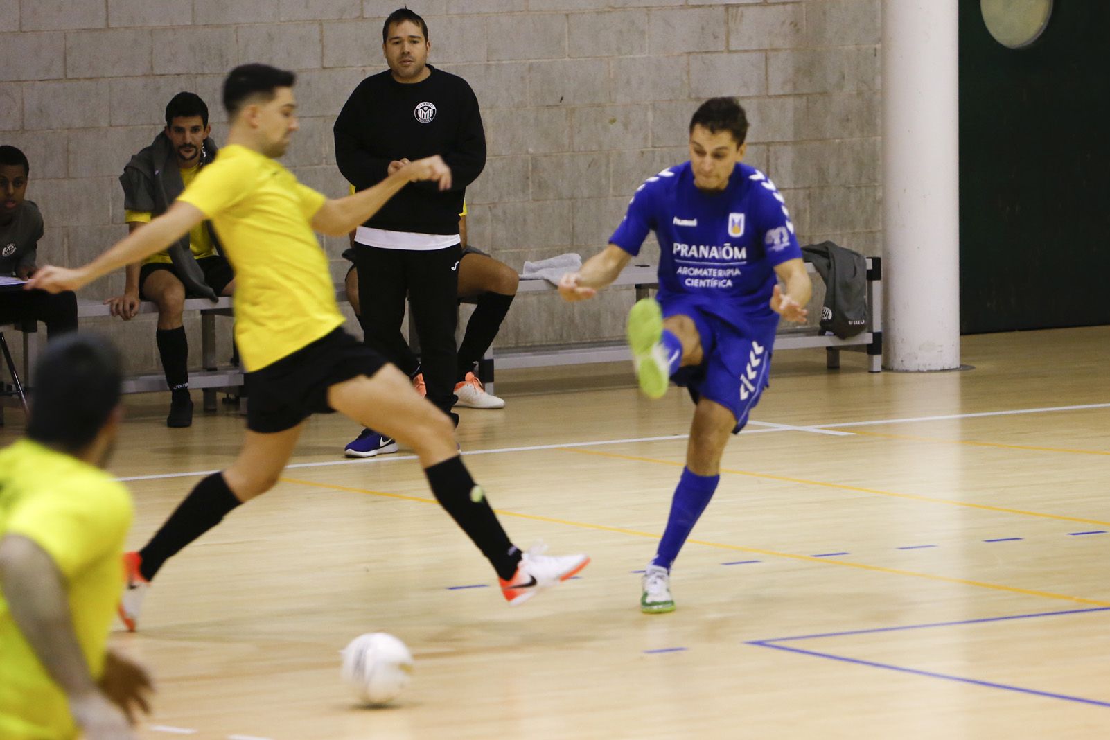 Olímpyc Floresta Vs FS Estel Vallseca al Pavelló de la Floresta. FOTO: Yves Dimant