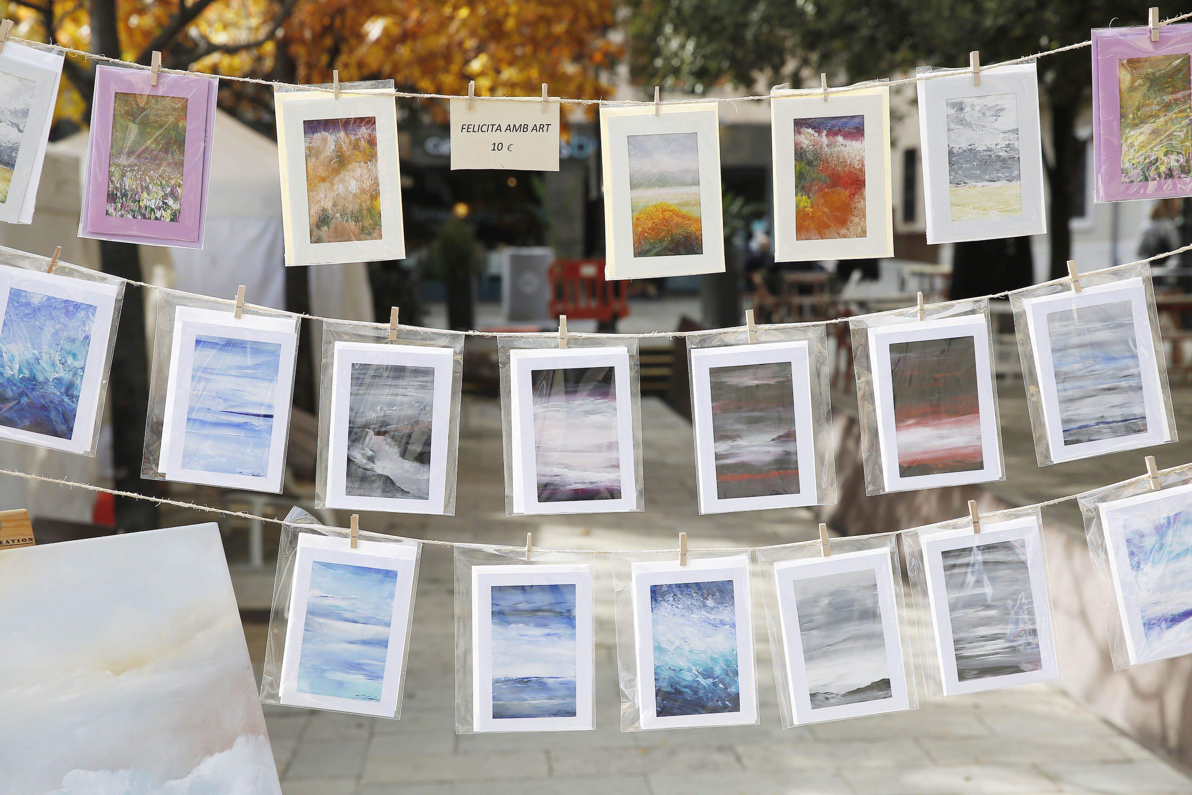 Mostra de Firart a la plaça d'Octavià. FOTO: Yves Dimant