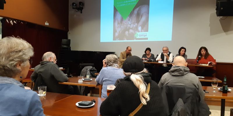 La conferència s'ha celebrat al Cafè Auditori. FOTO: Ferran Mitjà