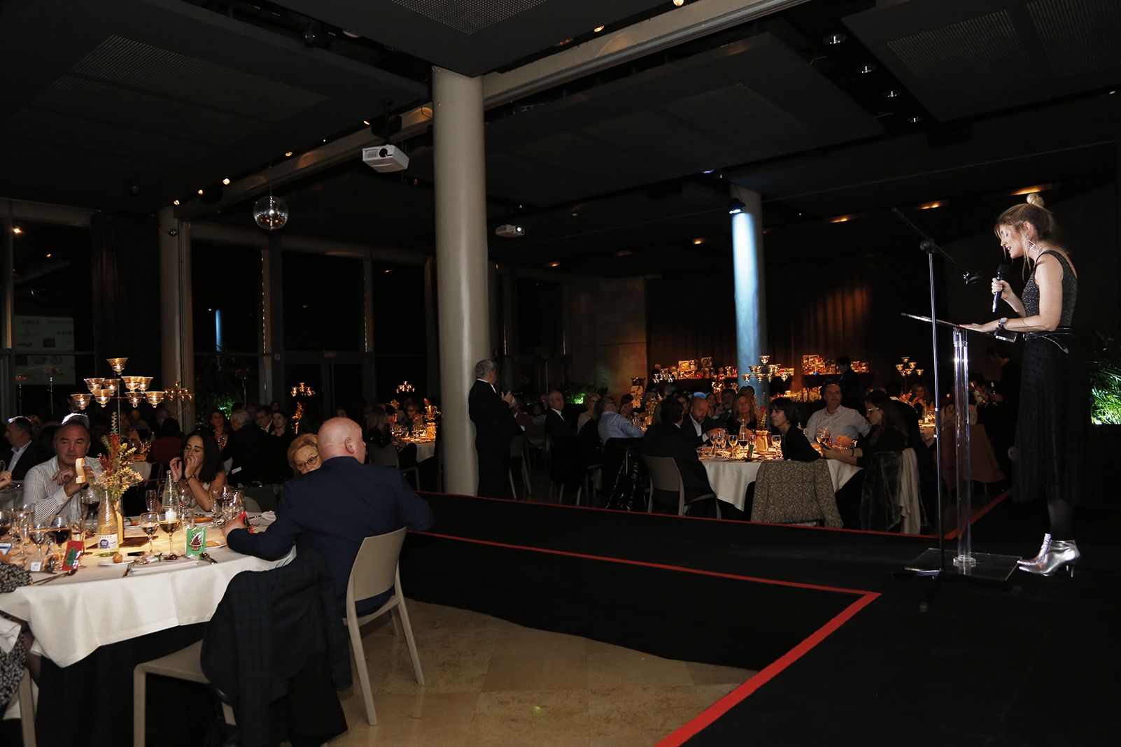 La gala va estar presentada per la periodista Maria Xinxó FOTO: Anna Bassa