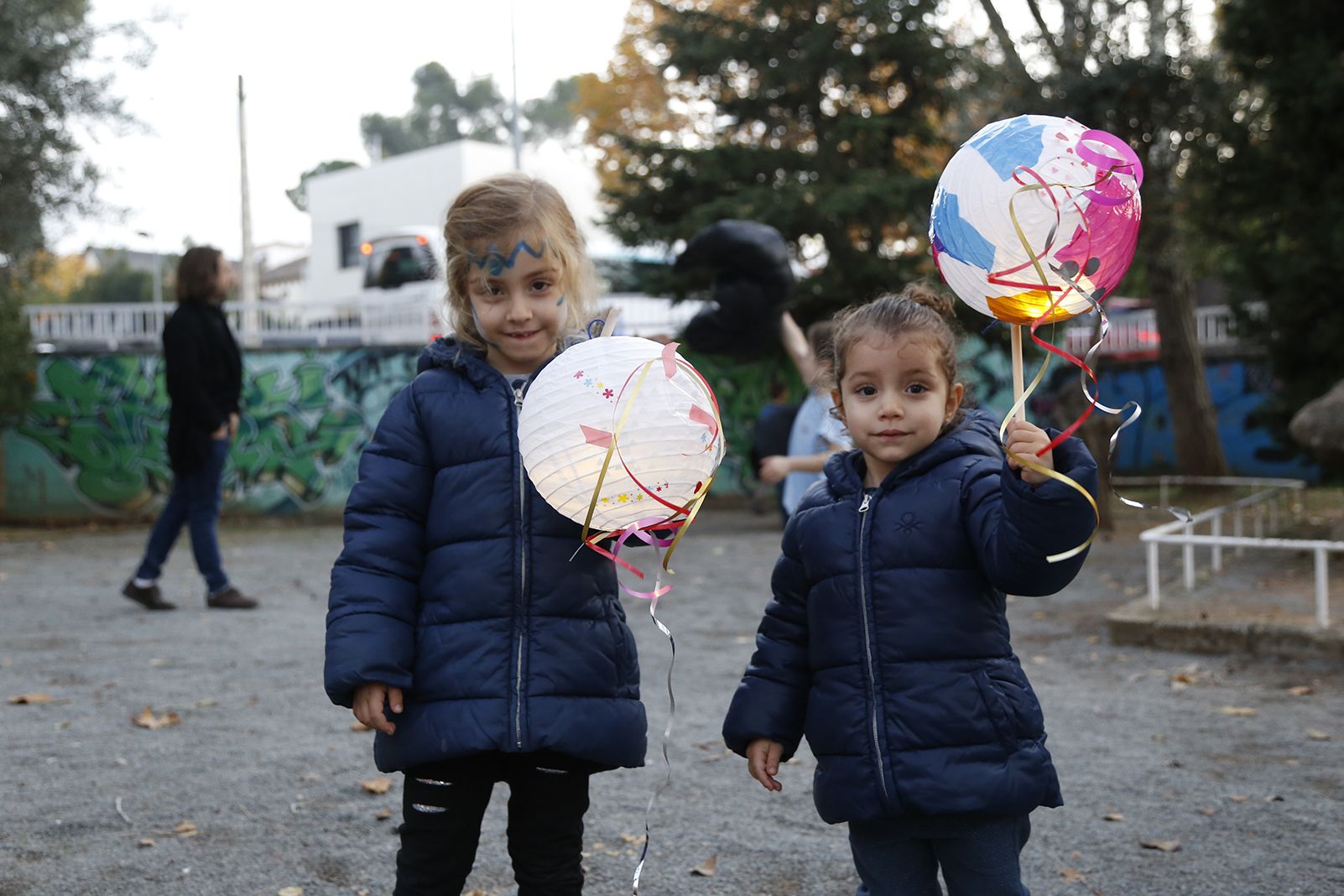 Tallers a l'encesa de llums de l'arbre de nadal. FOTO: Anna Bassa