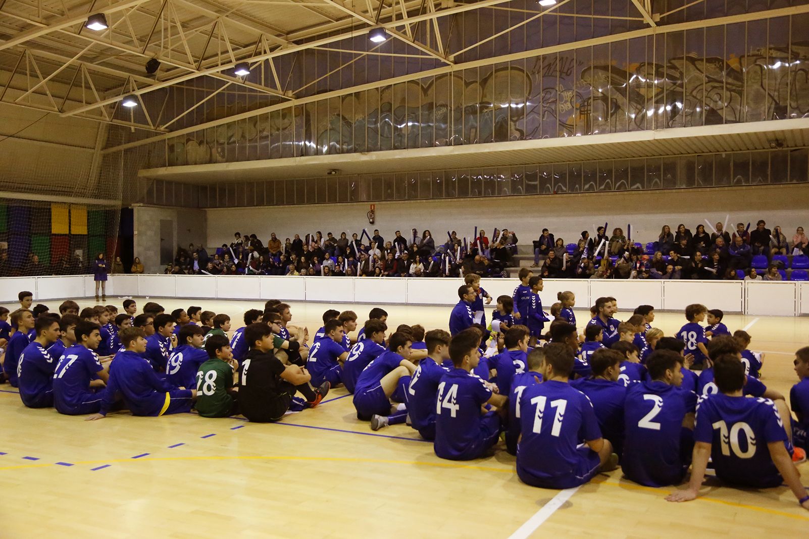 Presentació d'equips de l'Olimpyc la Floresta de futbol sala. FOTO: Anna Bassa
