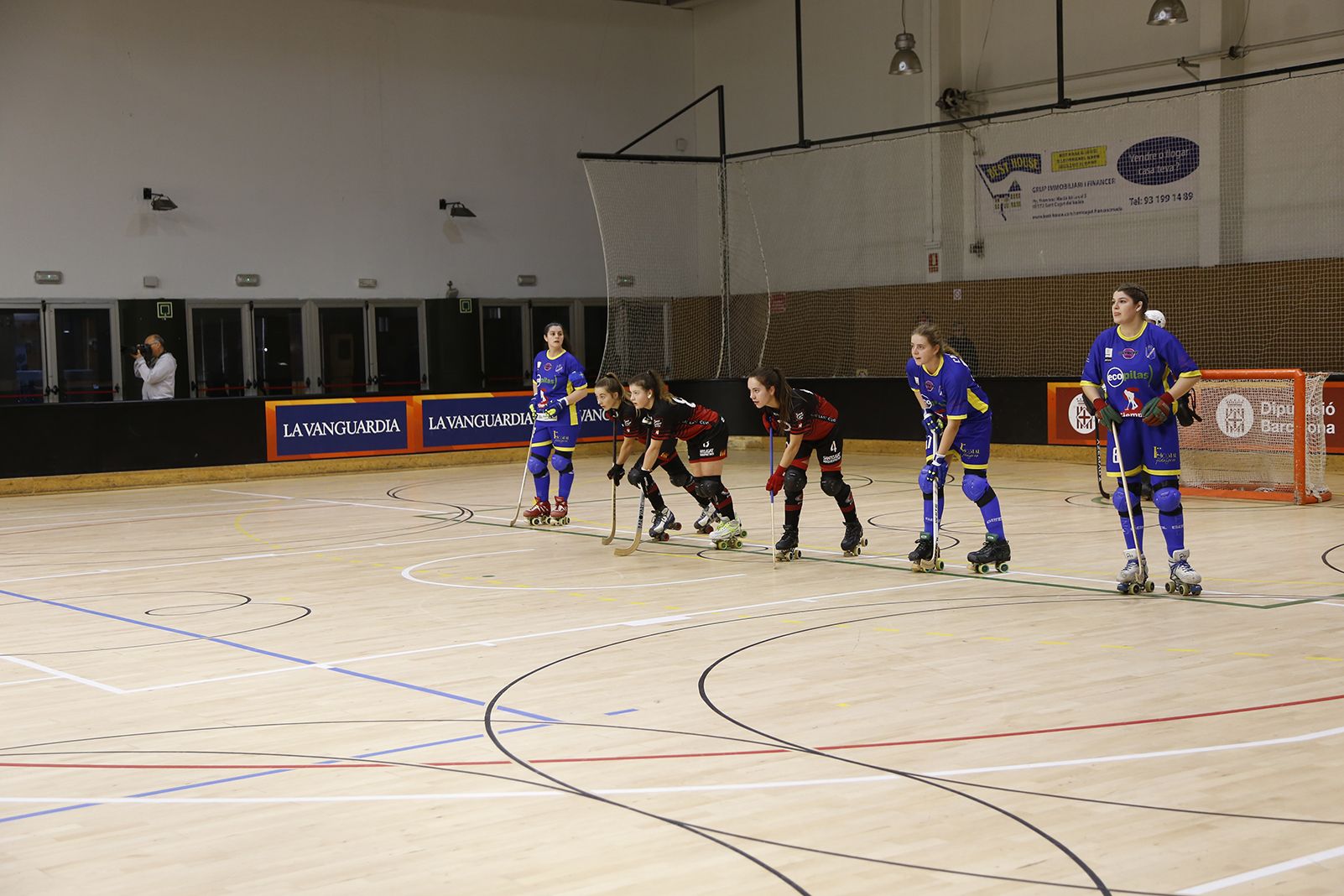 Hoquei sobre patins femení Partit de Lliga PHC Sant Cugat- Areces Asturhoquey. FOTO: Anna Bassa