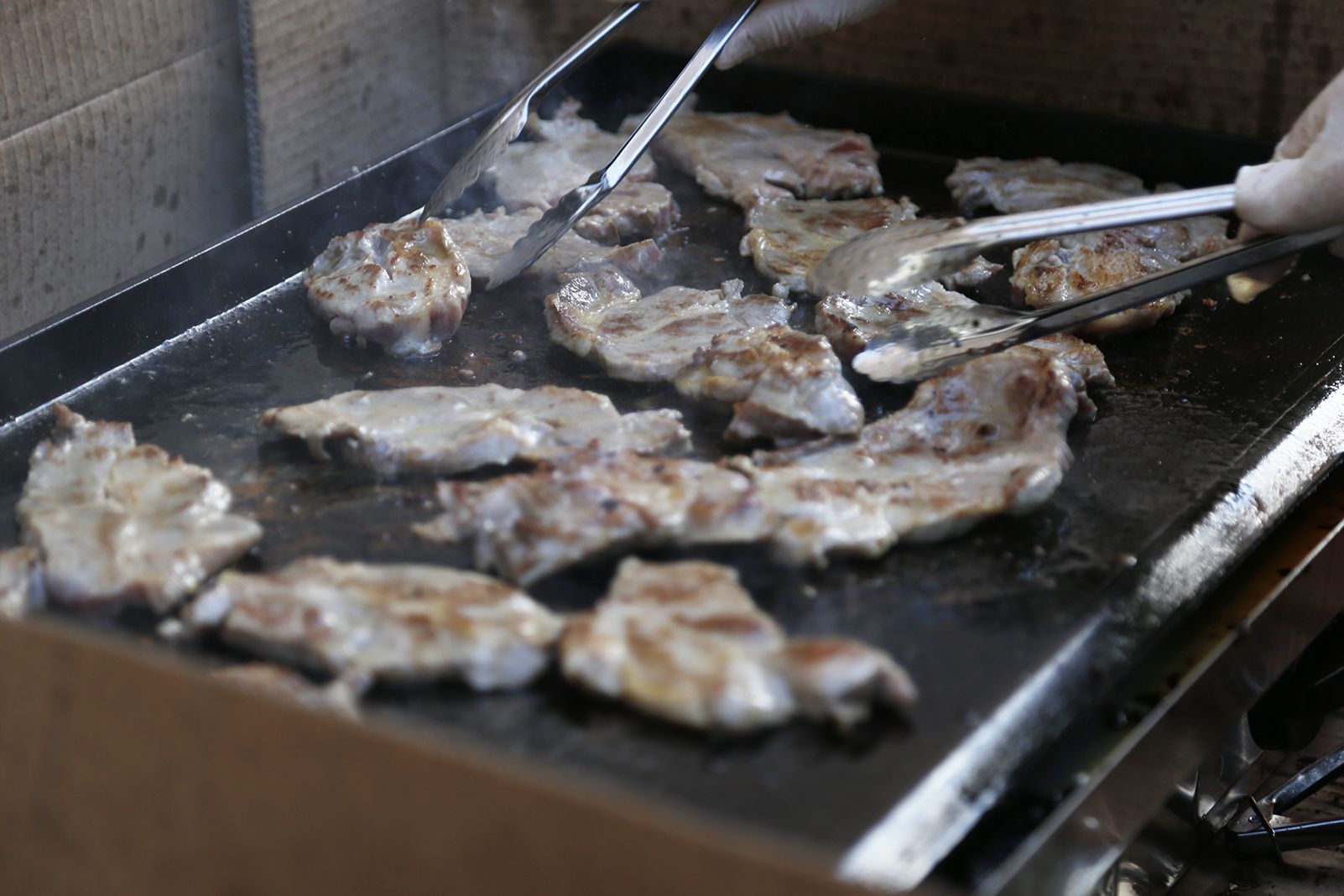Dinar de la comunitat de santcugatencs originaris del municipi agermanat a La Haba societat. FOTO: Anna Bassa