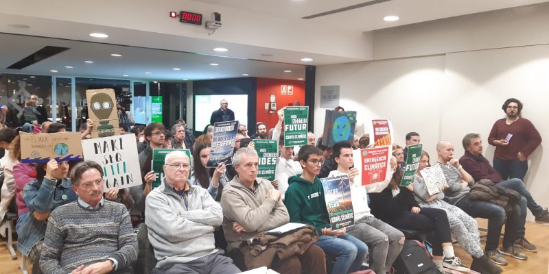 Fridays For Future en la presentació de la Declaració d'Emergència Climàtica a Sant Cugat. FOTO: Ferran Mitjà