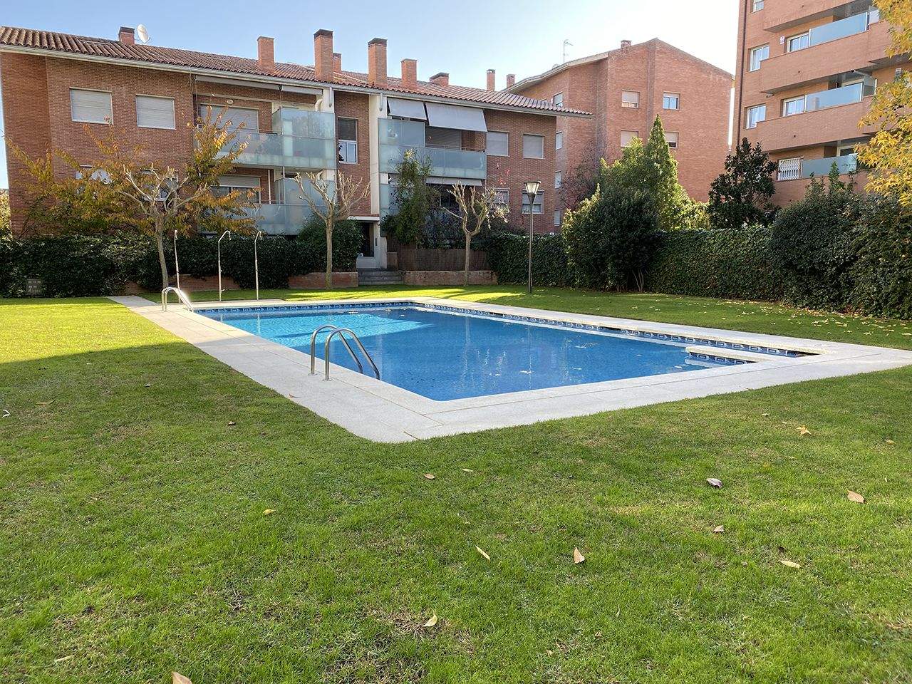 Zona comunitària amb piscina FOTO:cedida