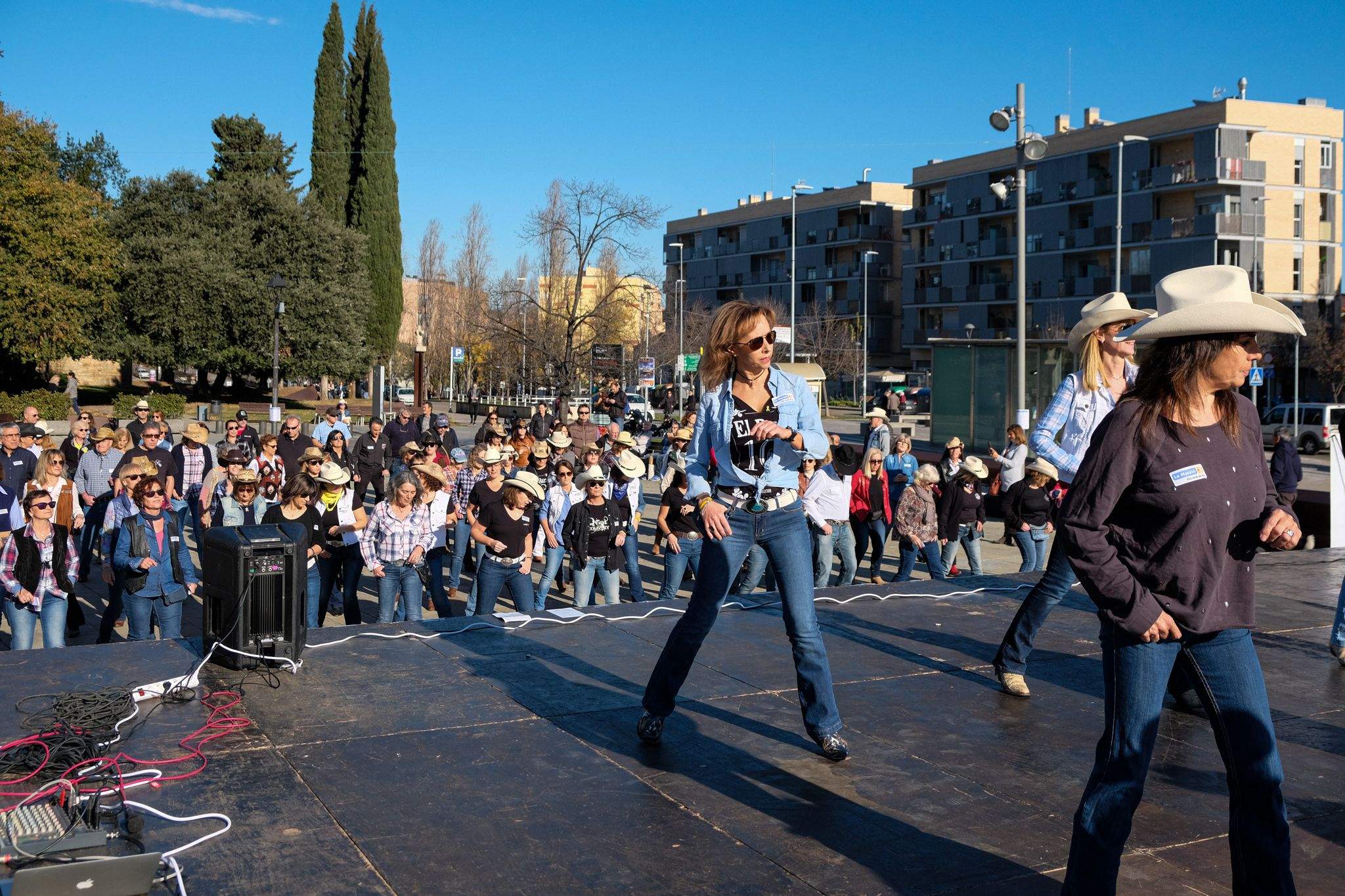 Ballada de Country per La Marató. FOTO: Ale Gómez