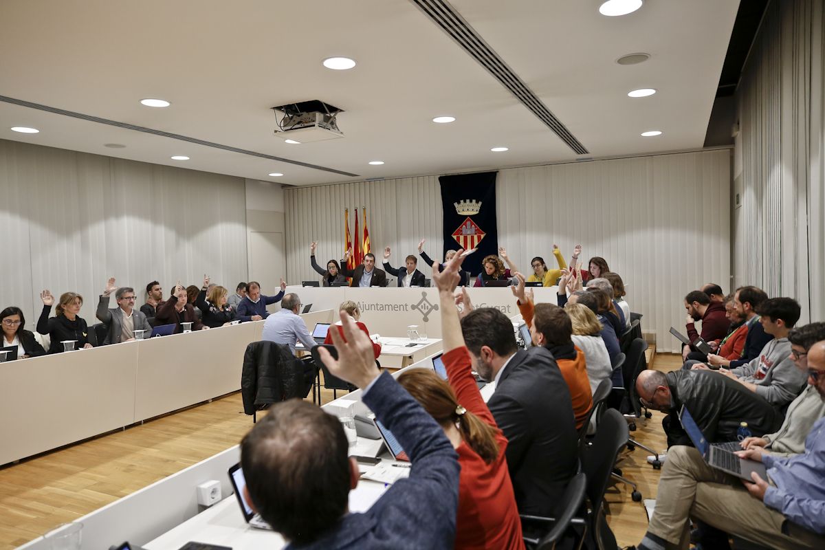 Moment de la celebració del ple municipal de desembre. FOTO: Yves Dimant