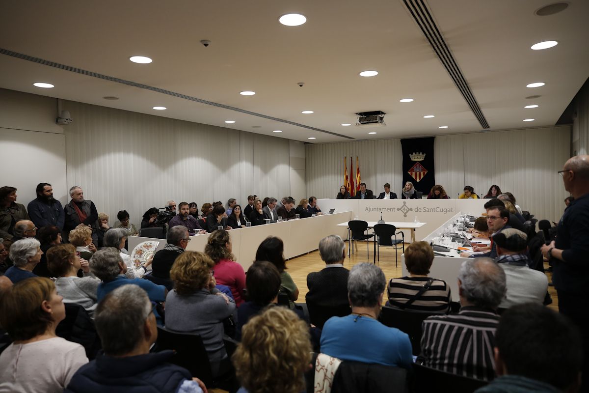 Audiència pública del ple municipal del mes de desembre a Sant Cugat. FOTO: Yves Dimant