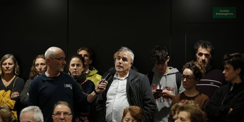 Intervenció per l'Escola Catalunya a l'audiència pública del ple municipal del mes de desembre a Sant Cugat. FOTO: Yves Dimant