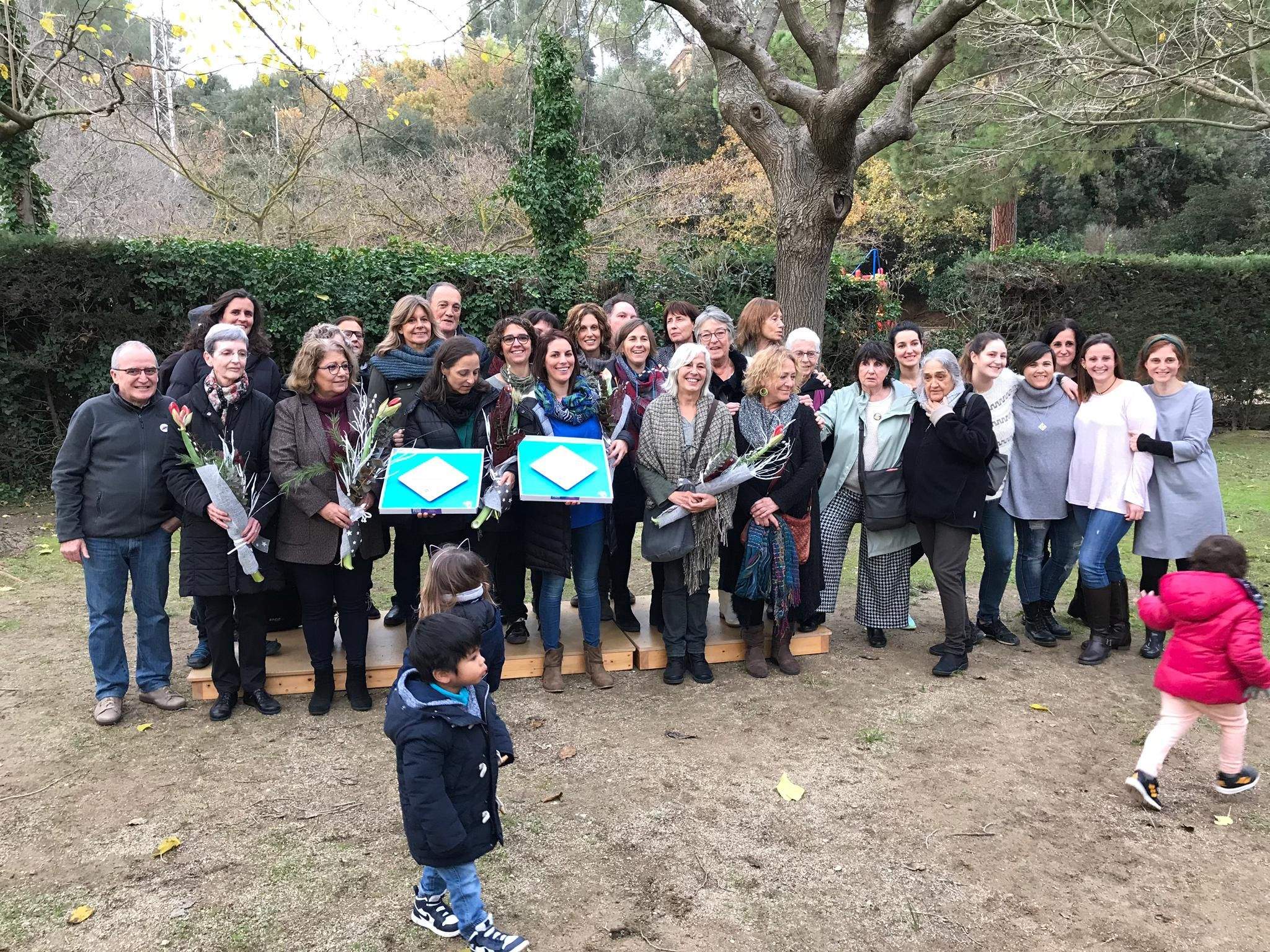 Foto de família de l'acte de celebració del 40è aniversari de les Escoles Bressol Municipals. FOTO: Ferran Mitjà