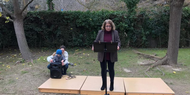 La regidora d'Educació, Pilar Gorina, en l'acte de celebració del 40è aniversari de les Escoles Bressol Municipals. FOTO: Ferran Mitjà