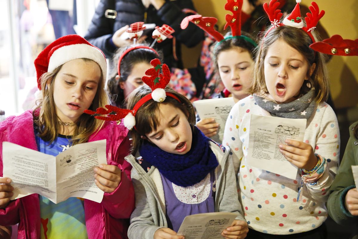 Les nadales de NADAL als carrers de Sant Cugat. FOTO: Yves Dimant