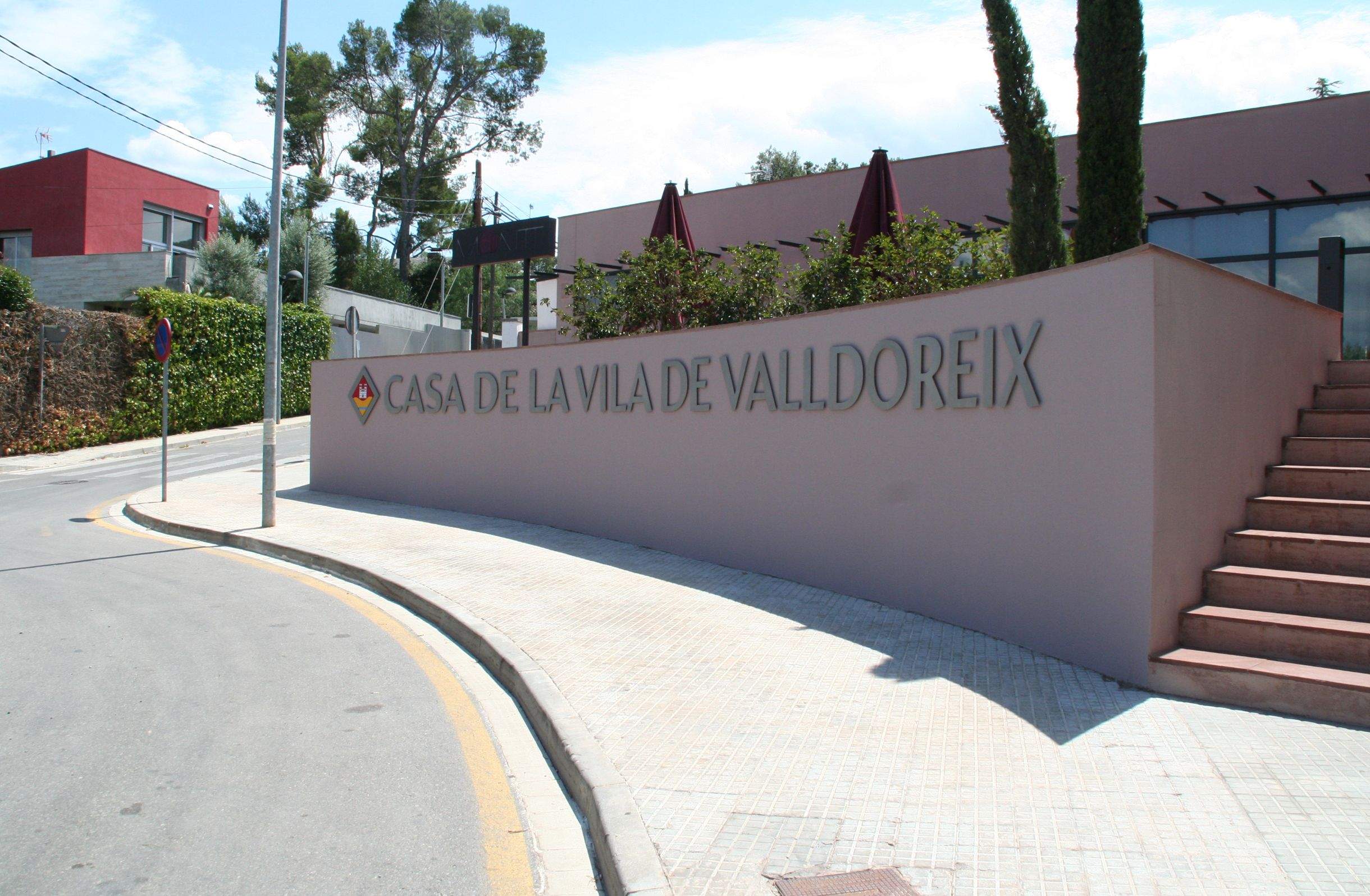 Exterior de l'EMD de Valldoreix. FOTO: Arxiu