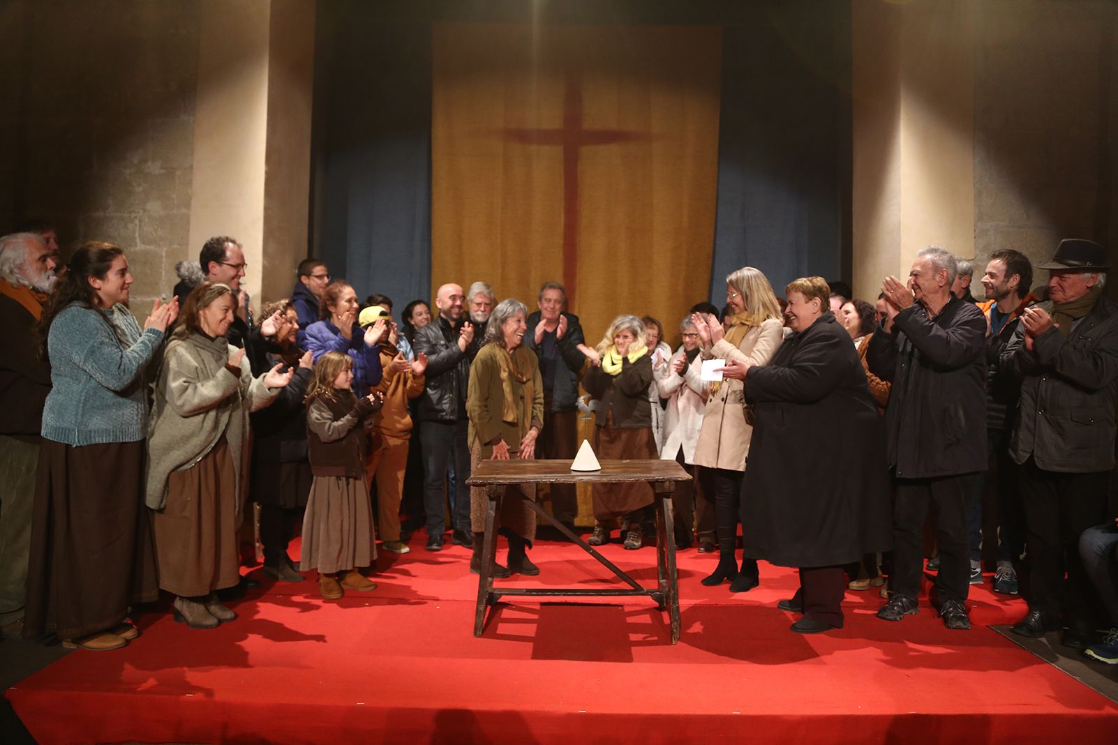 Homenatge a Encarna Adelantado pels 19 anys de funcions a Pedre i Sang FOTO: Anna Bassa