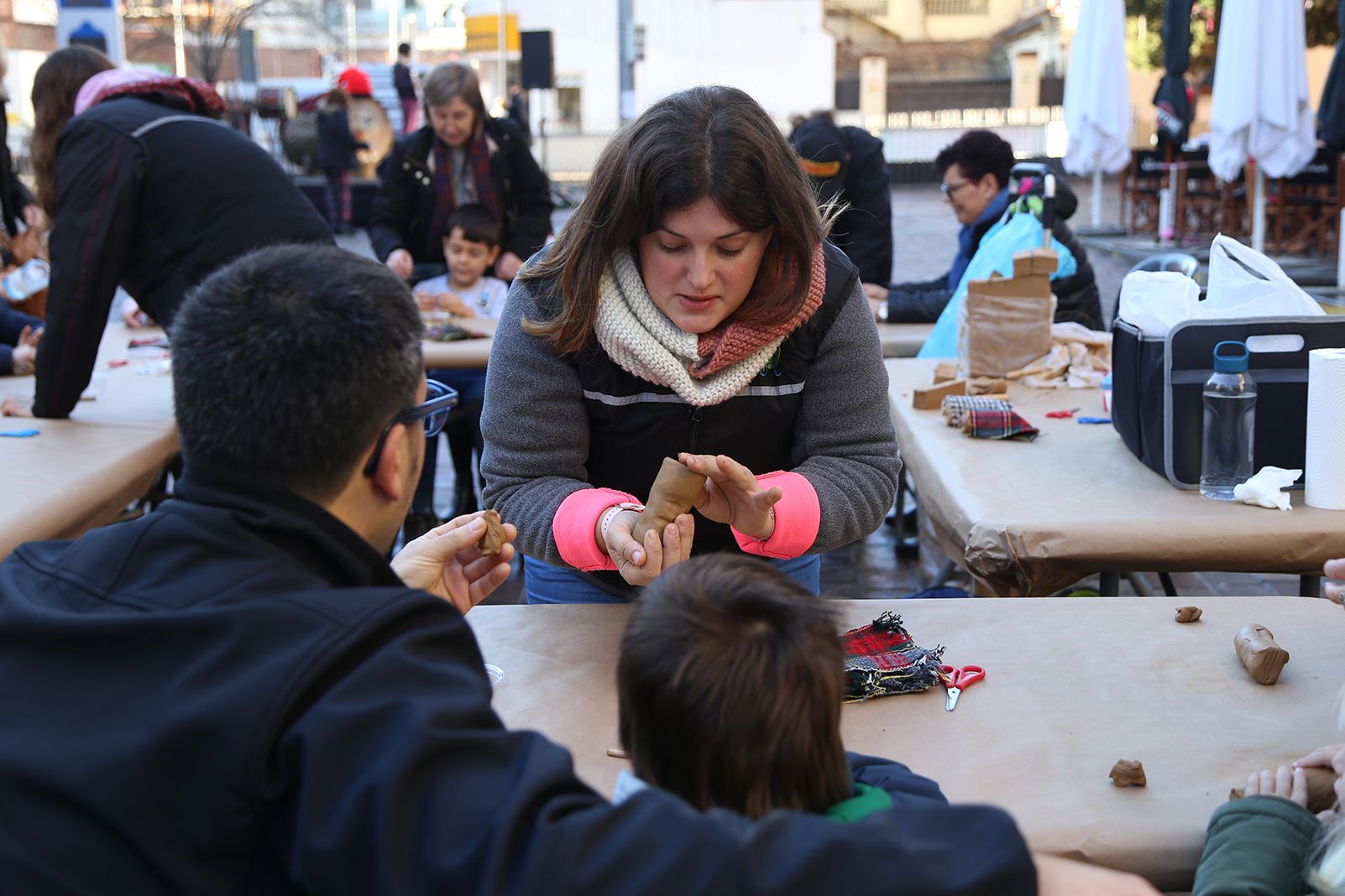 FEM CAGAR AL TIÓ. TALLER DE TIONS, ANIMACIÓ INNFANTIL 04