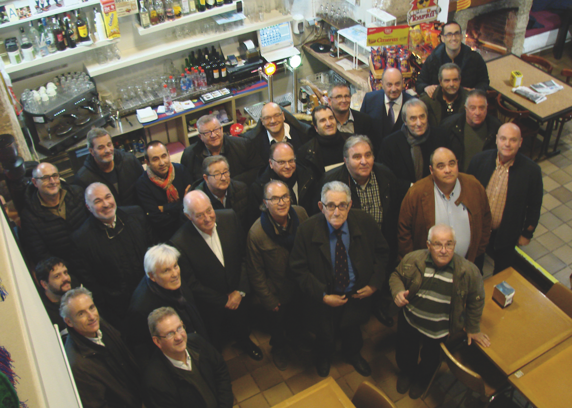 Foto família dels membres de l'Associació de Clubs. FOTO: Cedida