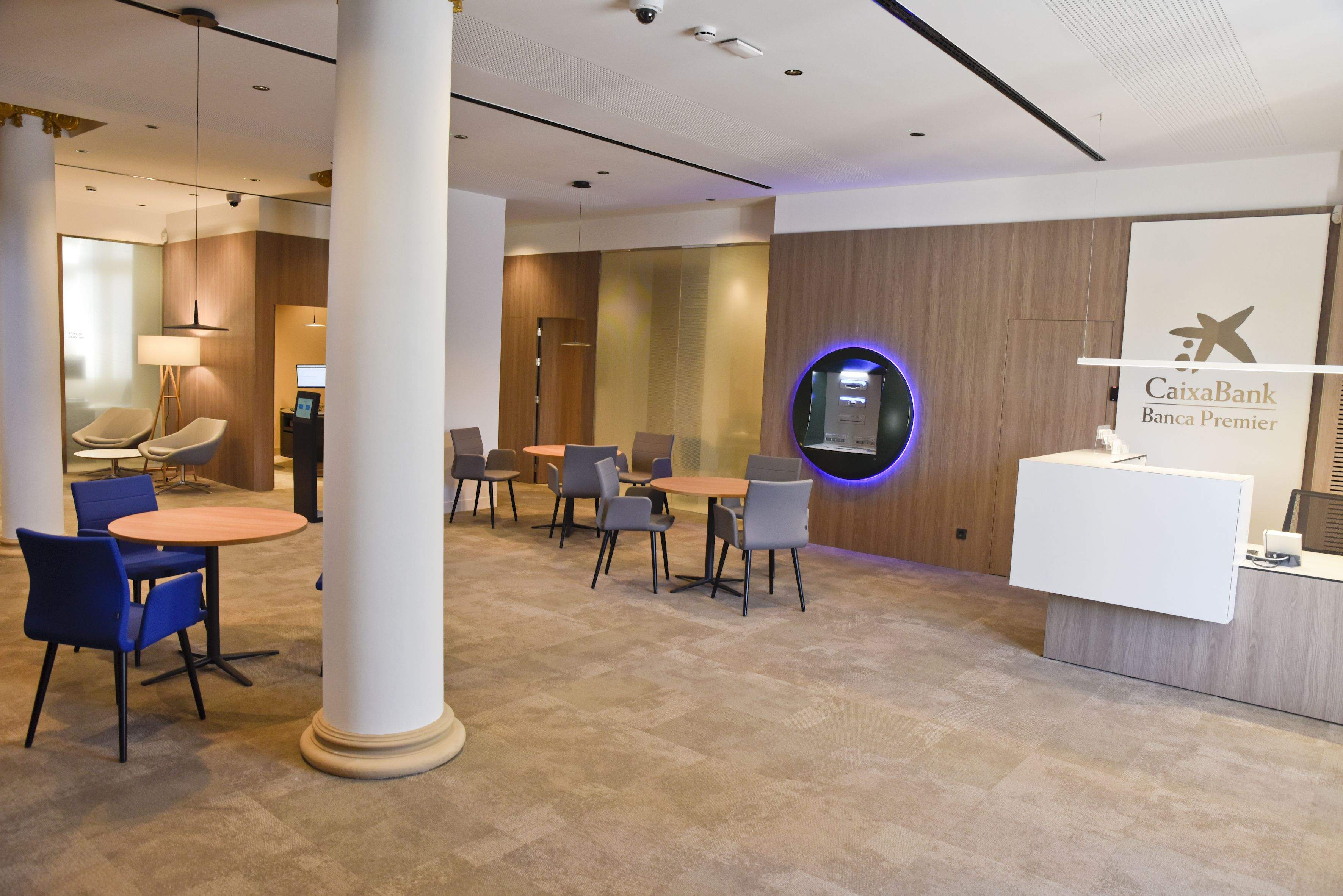 Oficina CaixaBank de la casa Maristany de Sant Cugat. FOTO: Bernat Millet