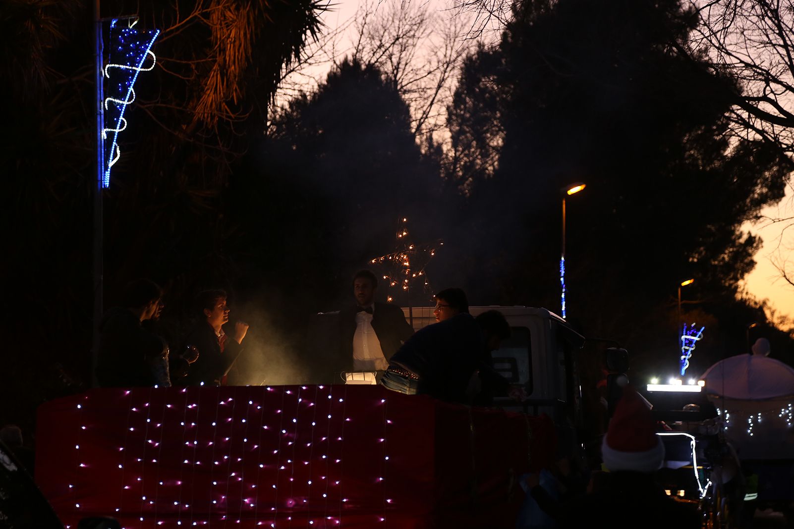 Cavalcada pels carrers de Valldoreix. FOTO: Anna Bassa