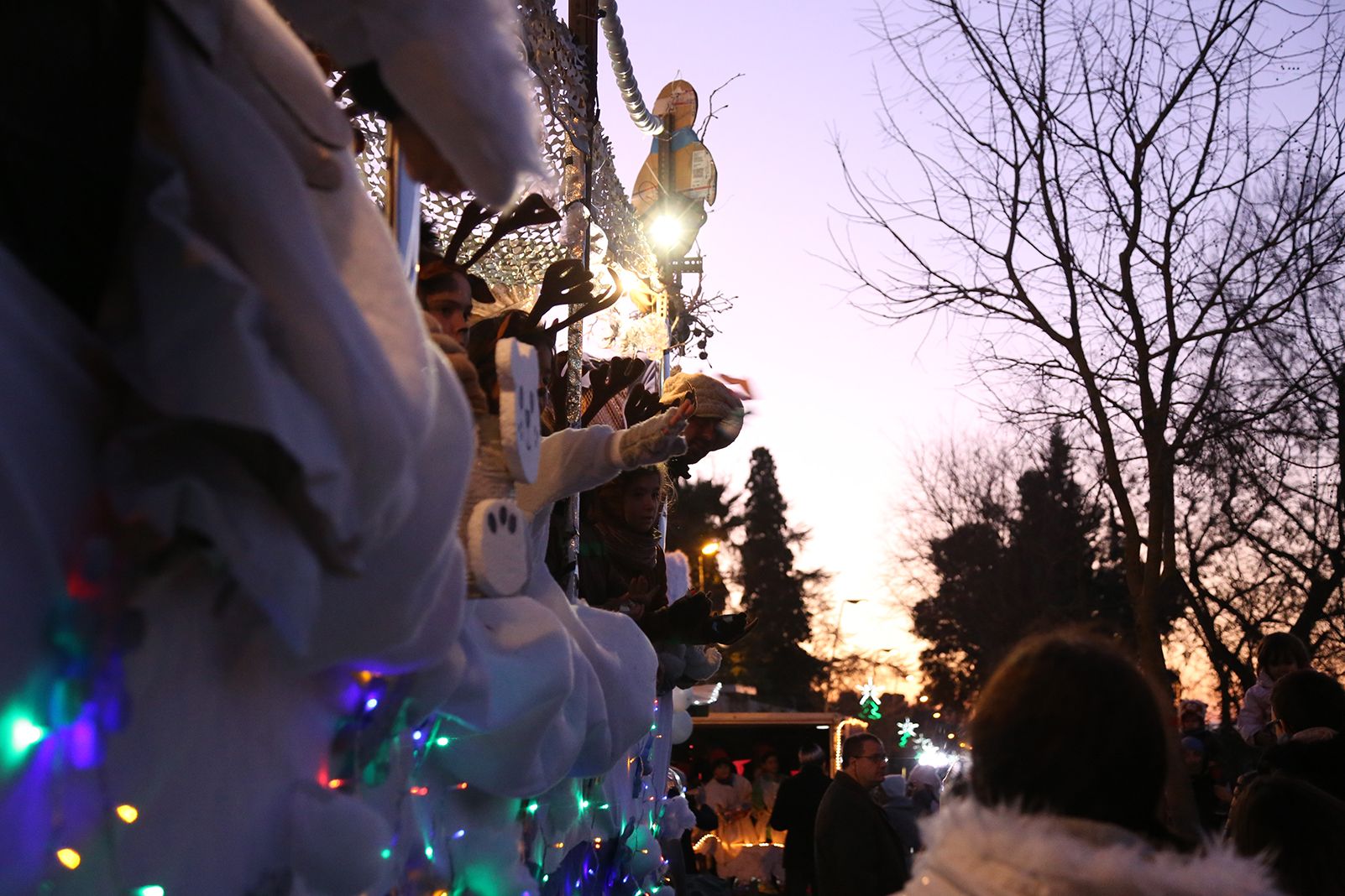 Cavalcada pels carrers de Valldoreix. FOTO: Anna Bassa