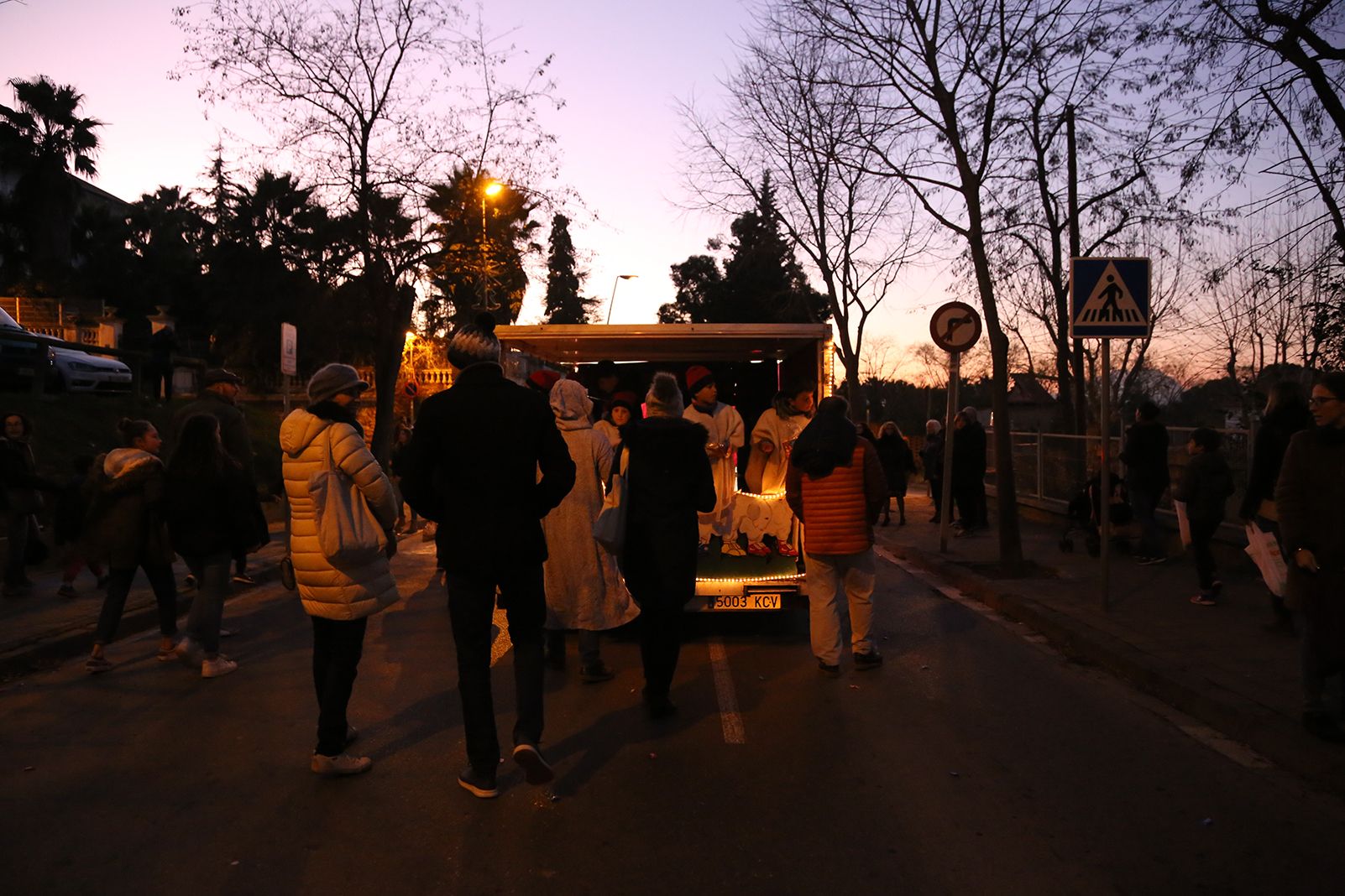 Cavalcada pels carrers de Valldoreix. FOTO: Anna Bassa