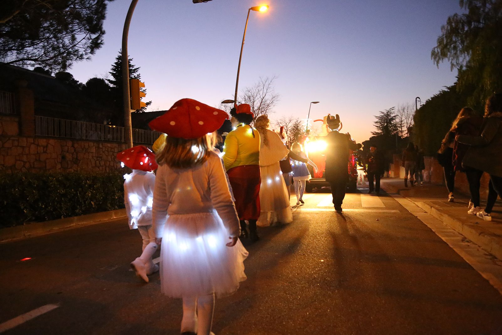 Cavalcada pels carrers de Valldoreix. FOTO: Anna Bassa