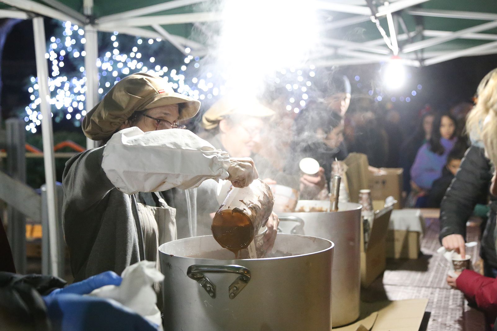 Tallers i xocolatada a Valldoreix. FOTO: Anna Bassa