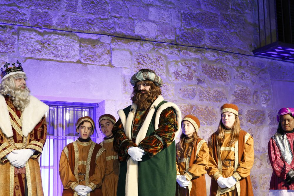 La cavalcada dels Reis Mags a Sant Cugat. FOTO: Yves Dimant