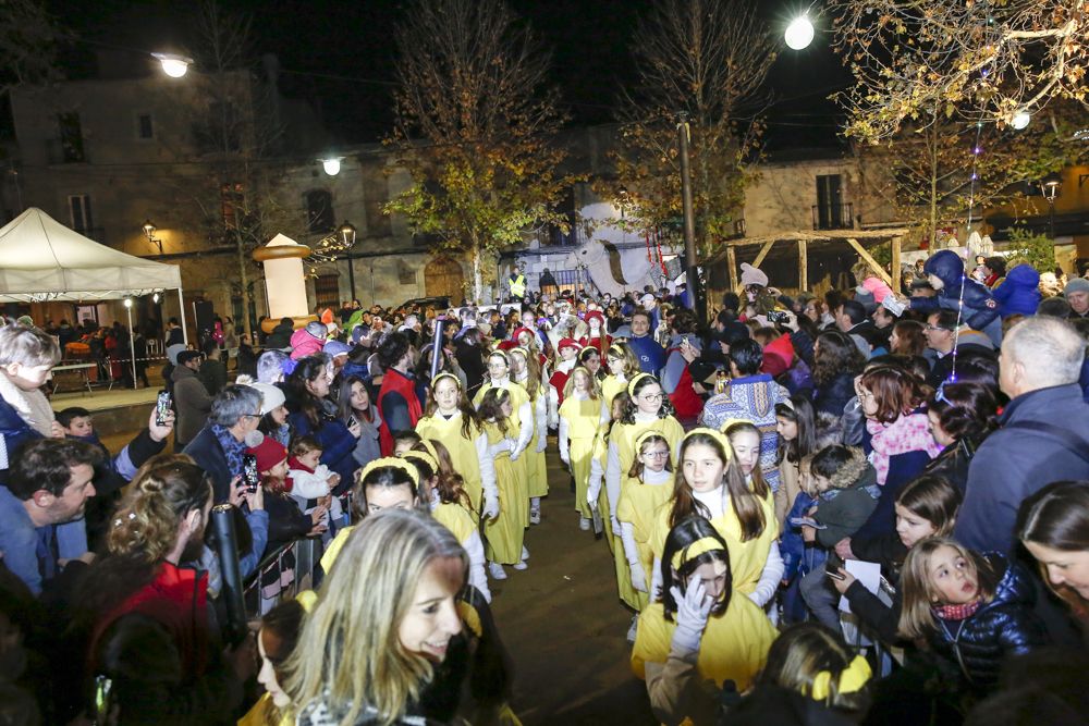 La cavalcada dels Reis Mags a Sant Cugat. FOTO: Yves Dimant