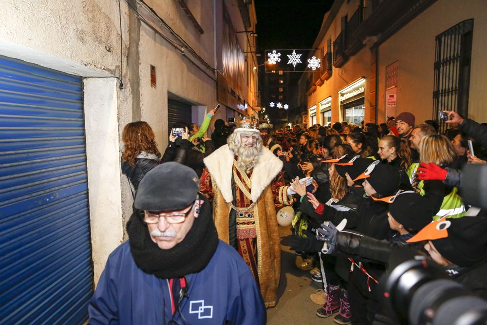La cavalcada dels Reis Mags a Sant Cugat. FOTO: Yves Dimant