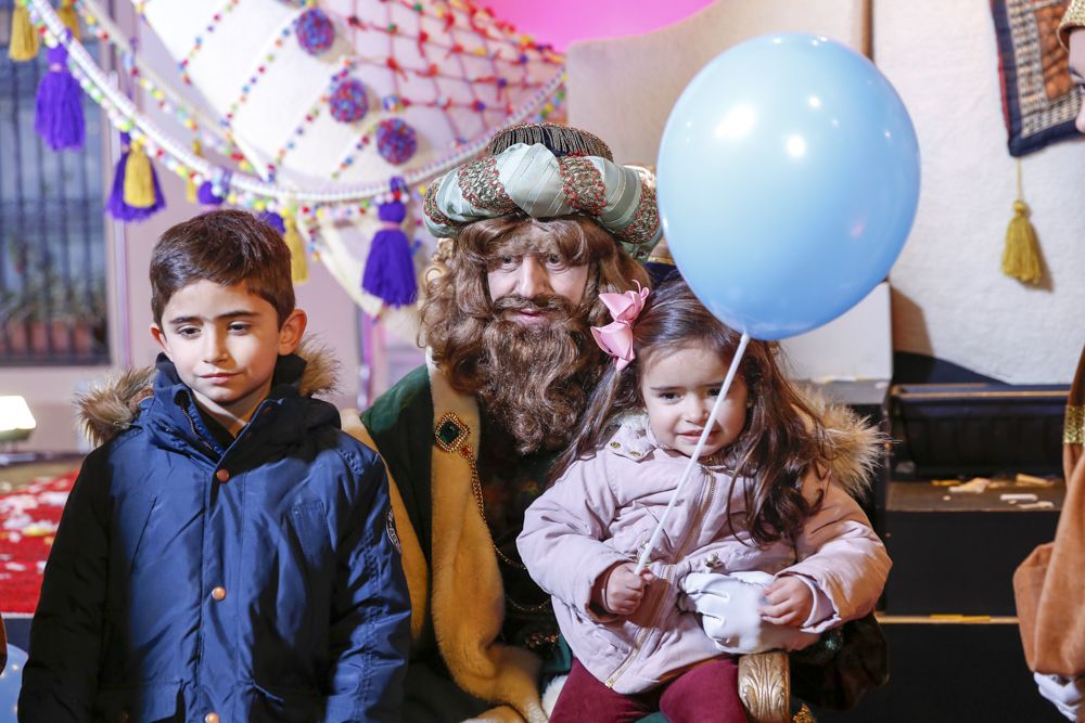La cavalcada dels Reis Mags a Sant Cugat. FOTO: Yves Dimant