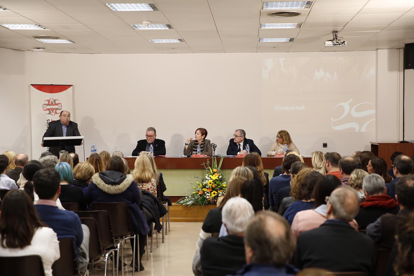 Acte d'homenatge de Gimbernat al Dr. Josep Maria Sala Xampeny. FOTO: Ferran Mitjà