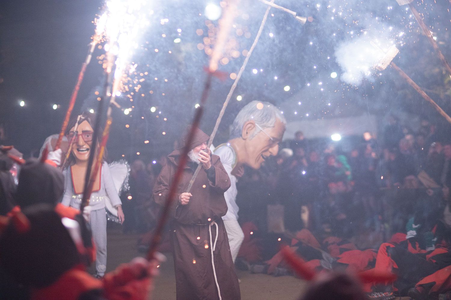 Els foguerons dels tres tombs. Foto: Adrián Gómez