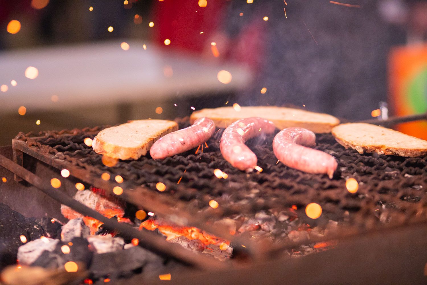 Els foguerons dels tres tombs. Foto: Adrián Gómez