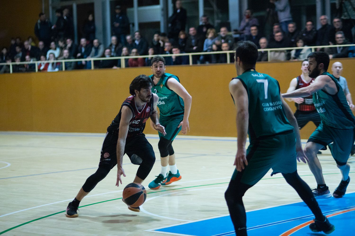 Bàsquet masculí. Partit de lliga. UE Sant Cugat-CB Cerdanyola. Foto: Adrián Gómez