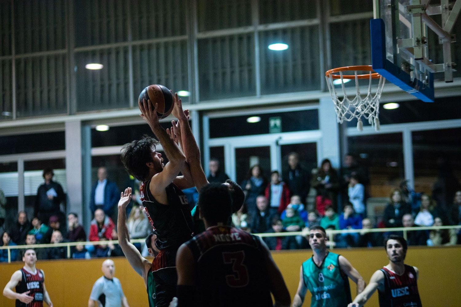 Bàsquet masculí. Partit de lliga. UE Sant Cugat-CB Cerdanyola. Foto: Adrián Gómez