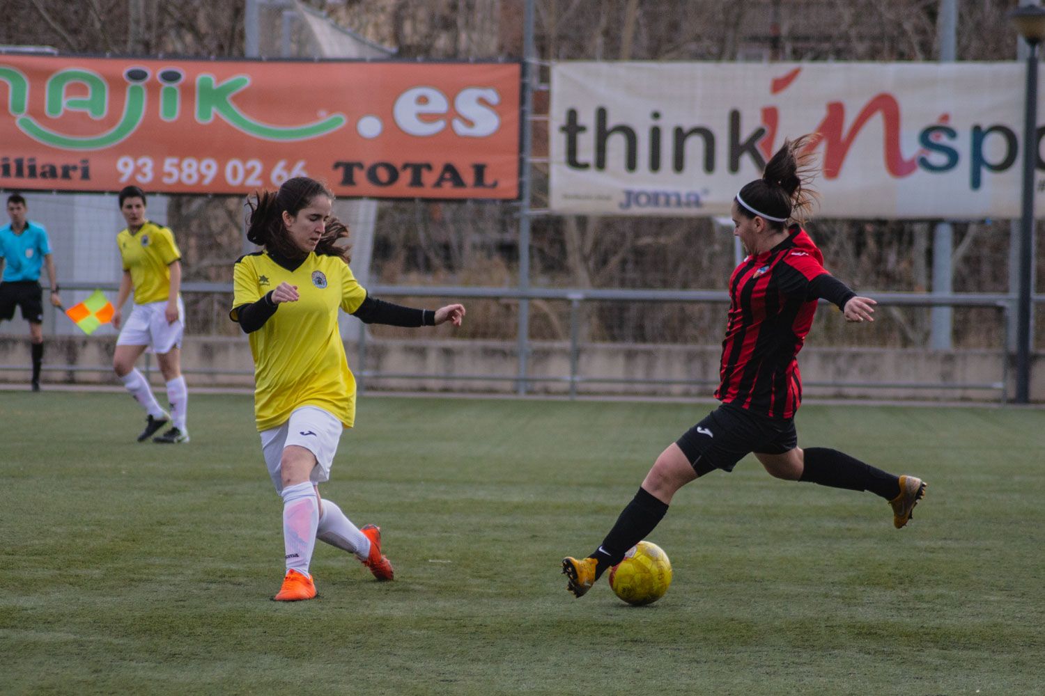 ZEM Jaume Tubau. Futbol femení. Partit de lliga. Sant Cugat FC-UE Porqueres. Foto: Adrián Gómez