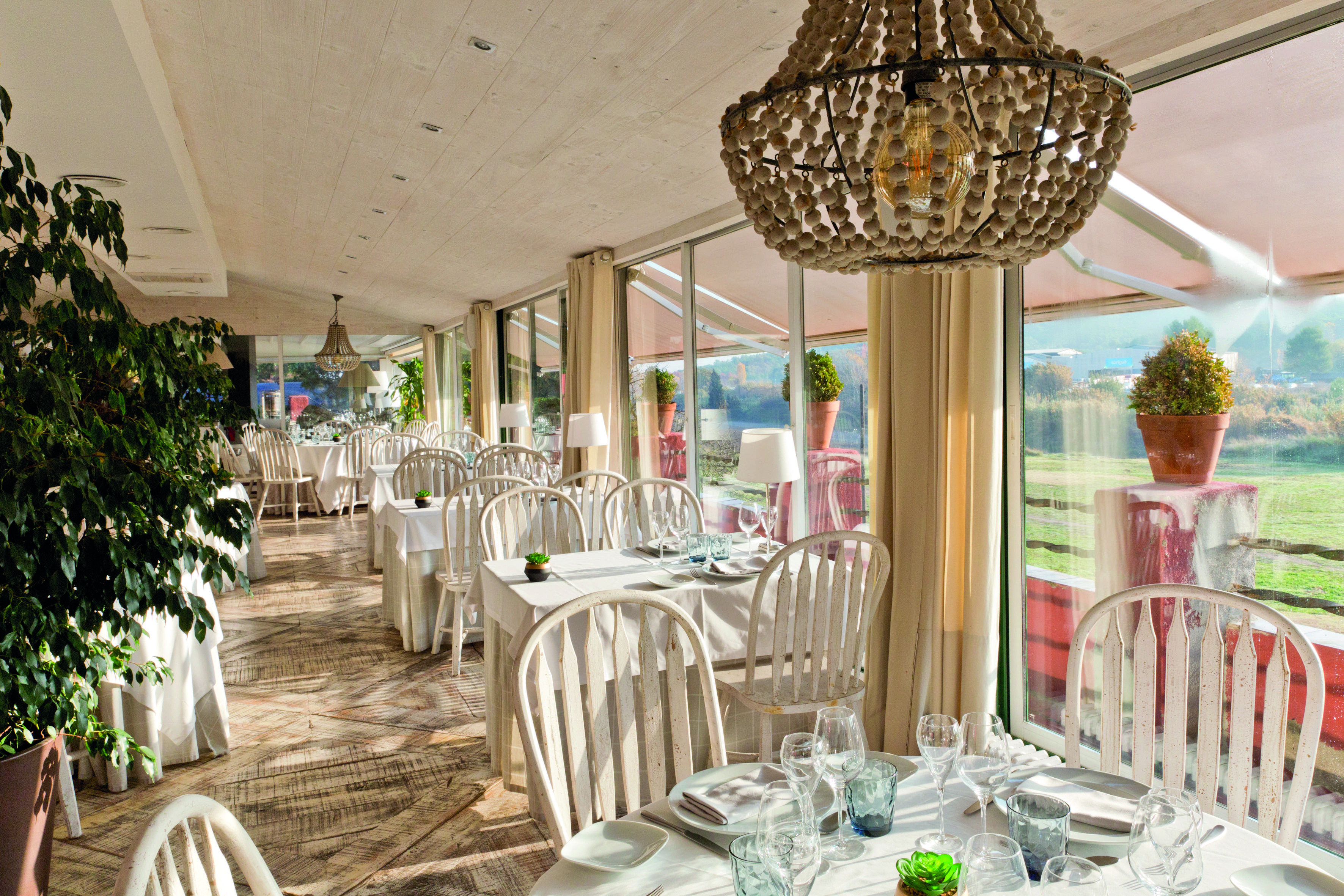 Un espai elegant i amb encant per gaudir de l'àpat FOTO: Cedida