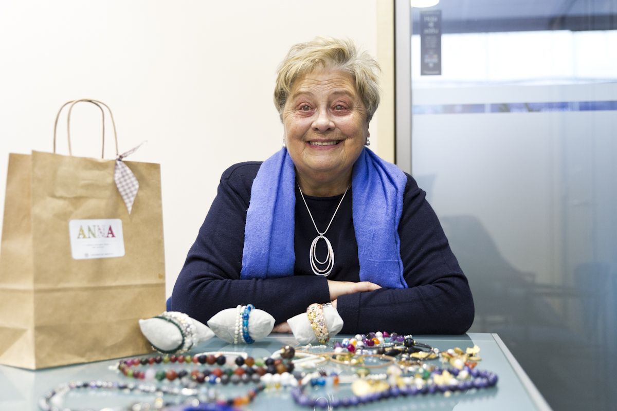 Anna Maria Saborit té parada al mercat dels dissabtes de Valldoreix. FOTO: Yves Dimant
