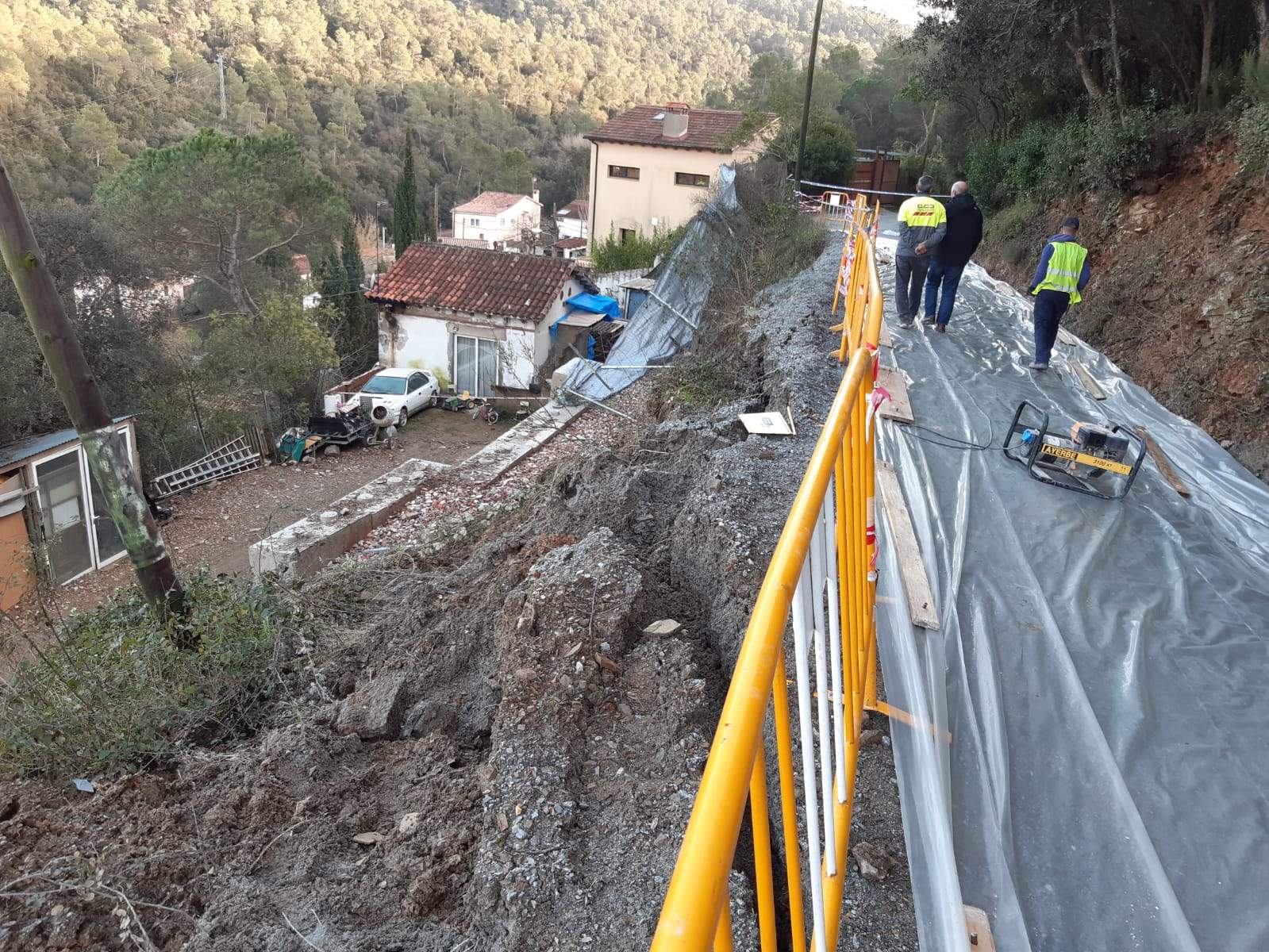 Imatge de la zona afectada pel despreniment a l'avinguda de Pere Planas. FOTO: Ajuntament de Sant Cugat
